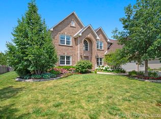 370 Bloomfield Cir E, Oswego, IL 60543