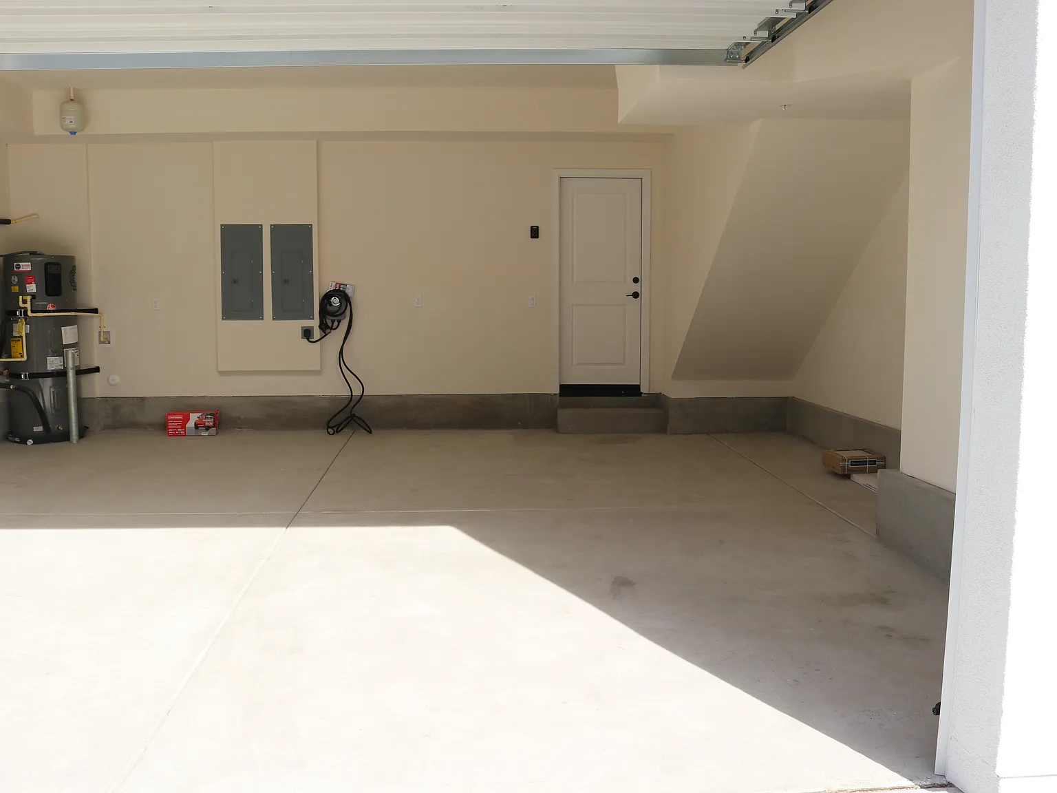 3 bed, 1507 sqft, $4,350 — Photo 2