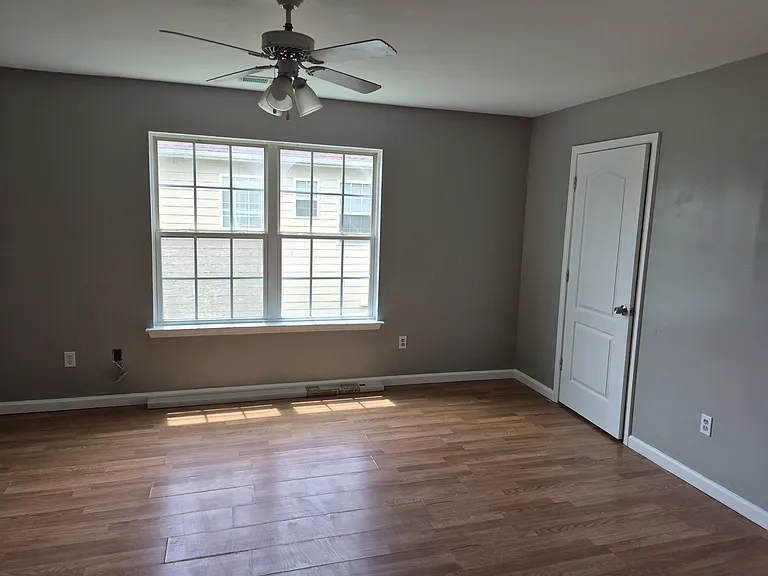 3914 Spearmint Ln NW — Photo 10
