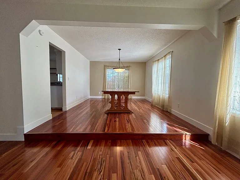 8213 NW 12th Ave — Photo 17