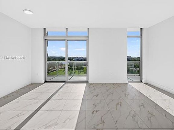 5th image of 2000 Metropica Way #Cu-616