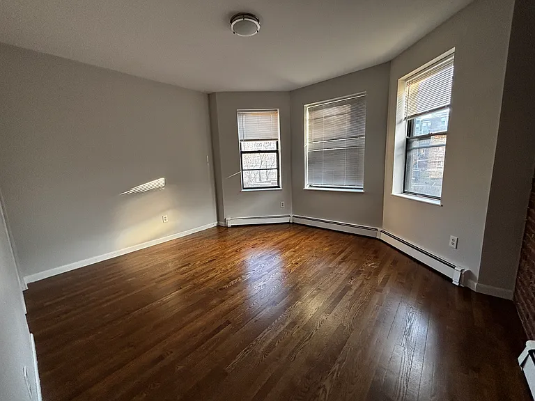 15 Stearns Rd #4A — Photo 18