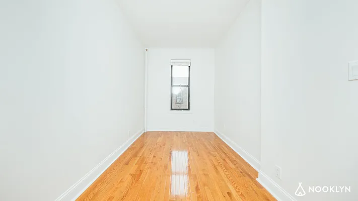 Rented by Nooklyn NYC LLC | media 32