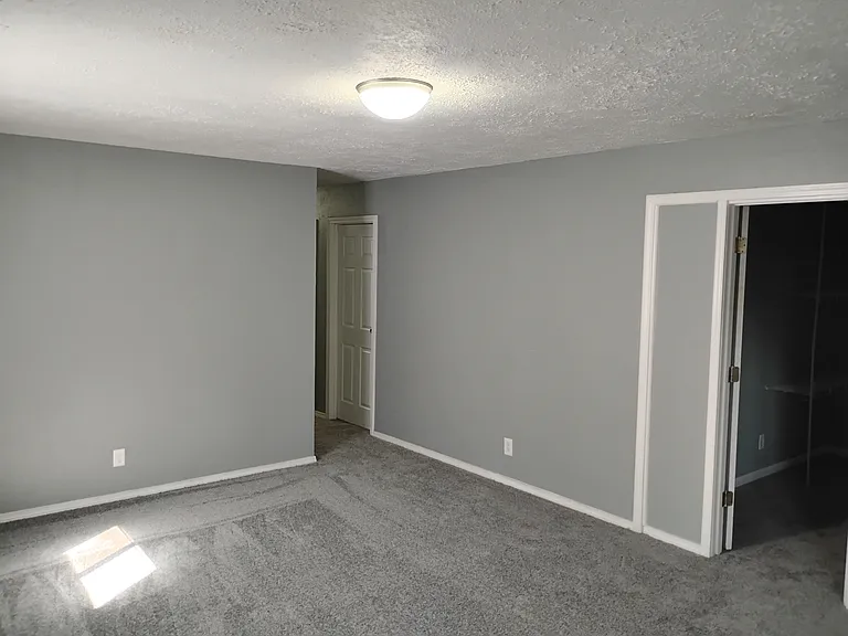 1824 Asbury St — Photo 8