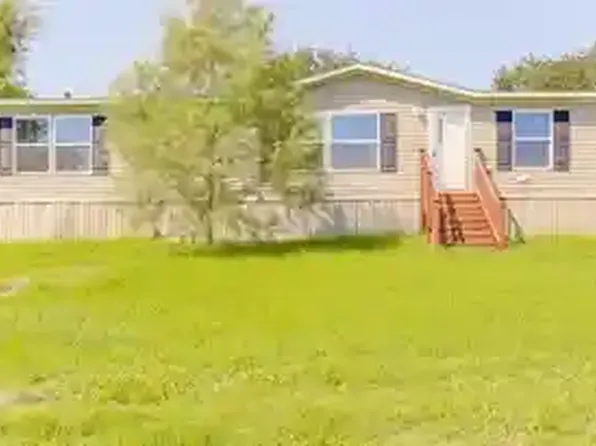 3208 Flora St, Burleson, TX 76028