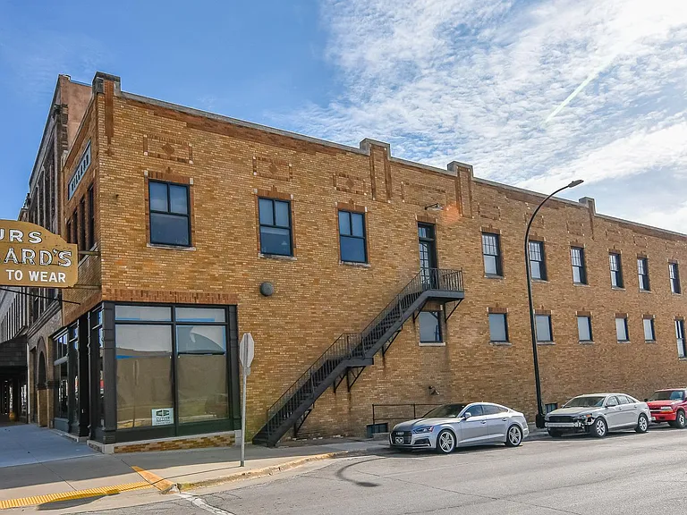 36 W Main St #209 — Photo 18