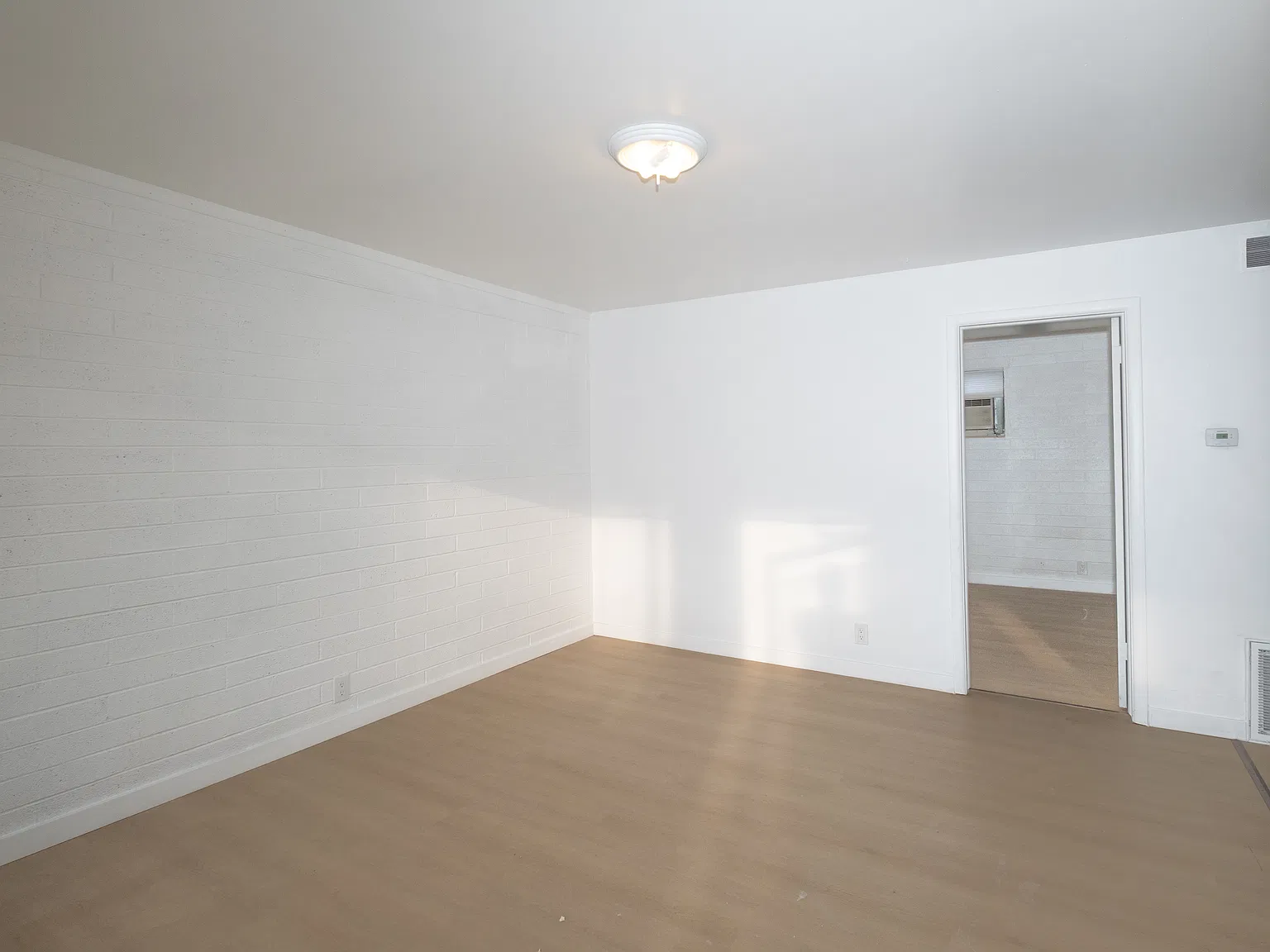 1 bed, 550 sqft, $1,395 — Photo 2