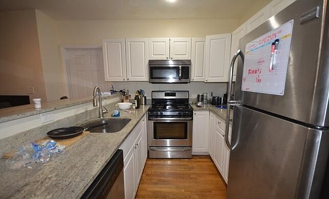 2nd image of 324 Saint Paul St #2B