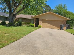 9505 Vera Cir, Shreveport, LA 71118