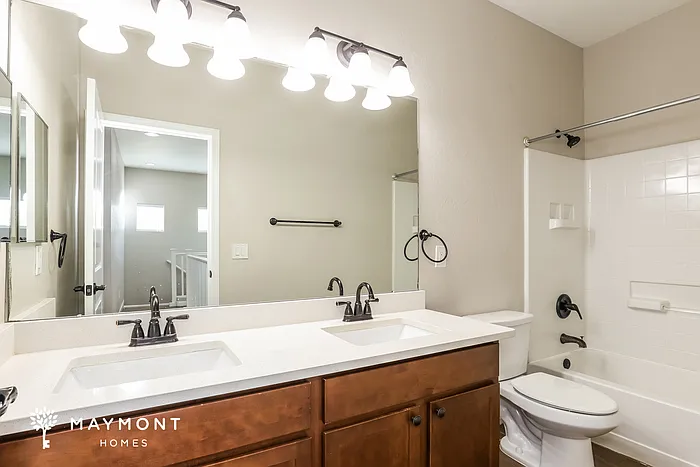 1834 W Minton St — Photo 13