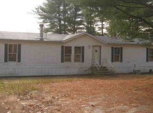 3 Jordan Dr, Leeds, ME 04263