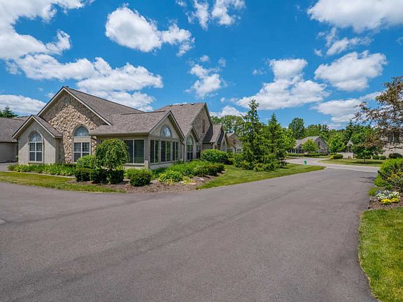 3rd image of 8586 Stonewoods Ln