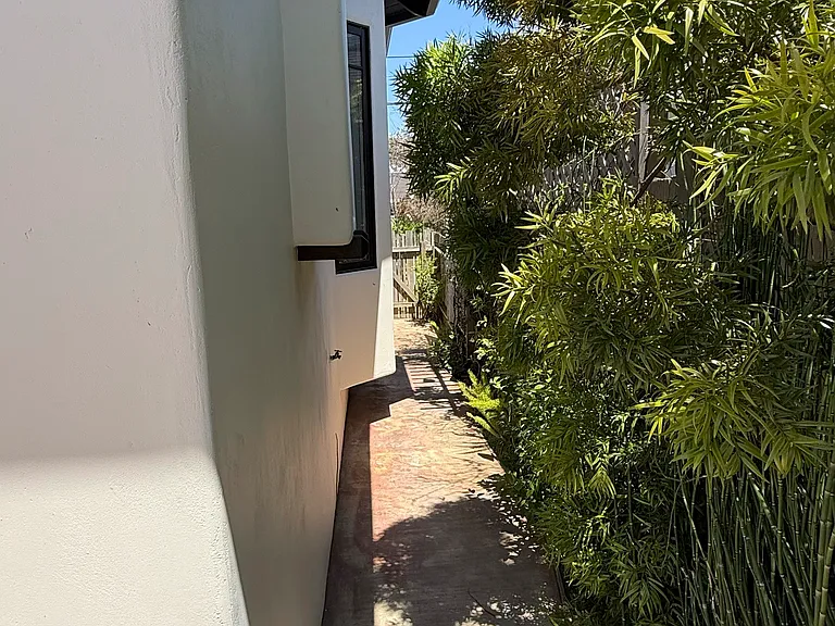 725 Laine St — Photo 14
