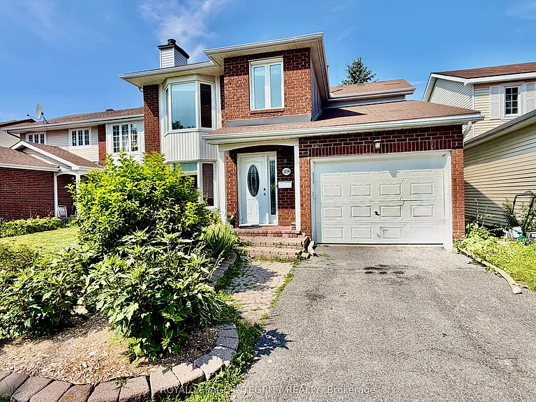1039 Karsh Dr — Photo 2