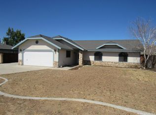 19705 Moon Dr, Tehachapi, CA 93561