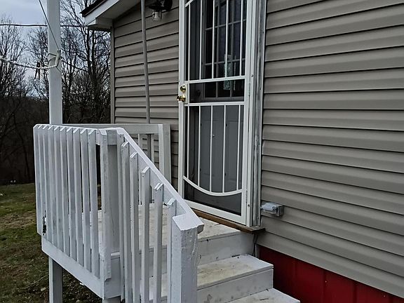 2nd image of 1135 Shanty Hill Rd