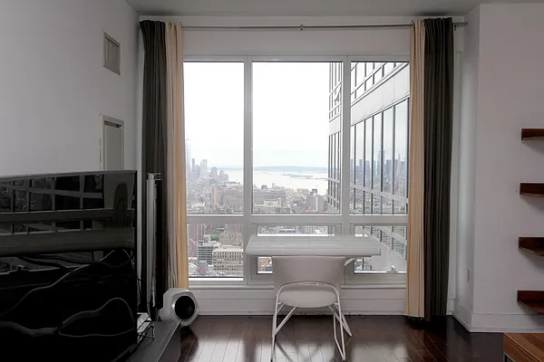 Rented by NY Best Homes Realty | media 9