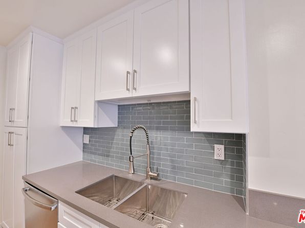 136 S Palm Dr APT 103