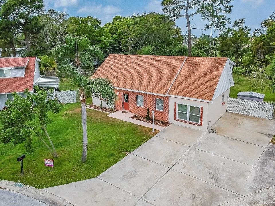 1st image of 12633 83rd Ave