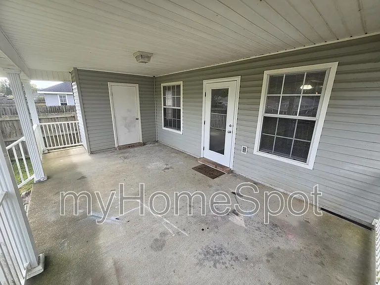 3115 Flintlock Dr — Photo 17