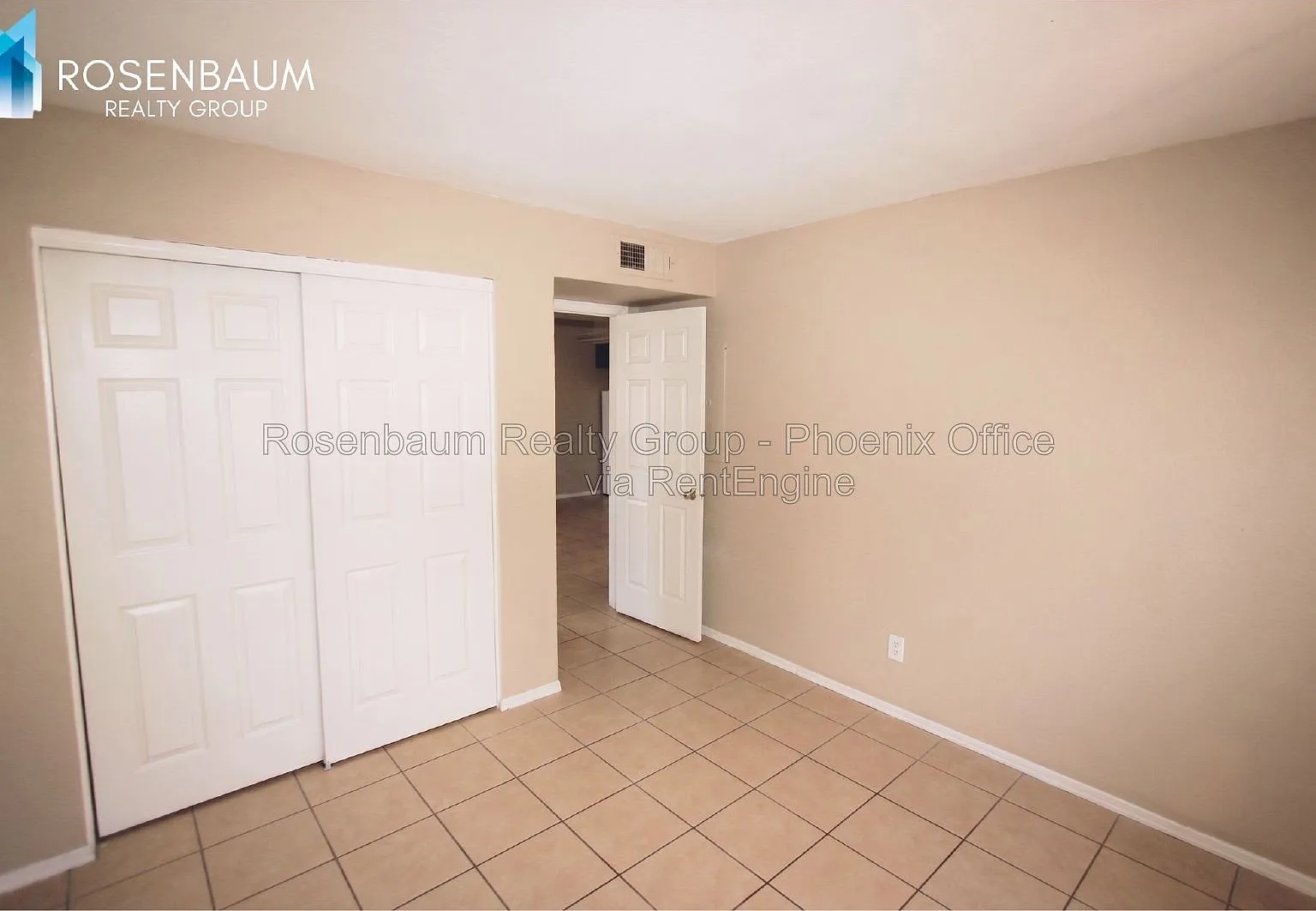 2 bed, 1.0 bath, 725 sqft, $1,199 — Photo 4