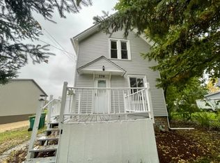 238 Lucas St, Sycamore, IL 60178