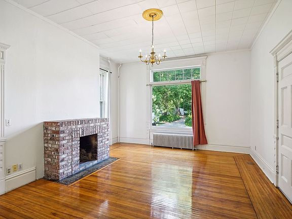 3rd image of 2023 2nd Ave S Unit 1A