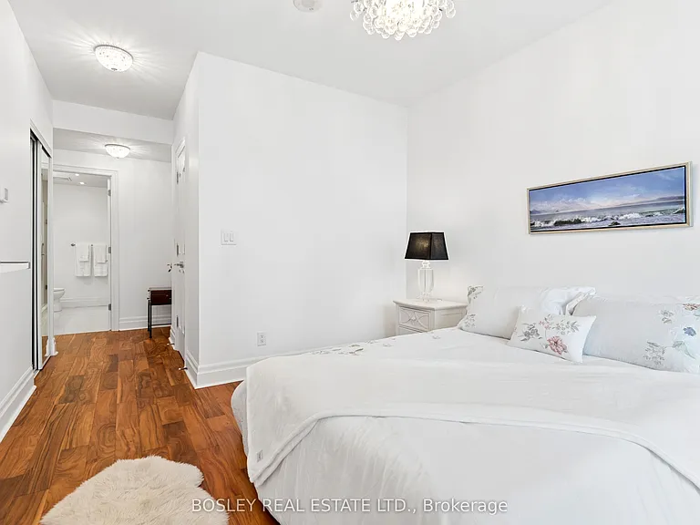 16 Harbour St #4501 — Photo 22