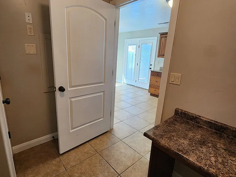 370 W 1425 N #17 — Photo 22
