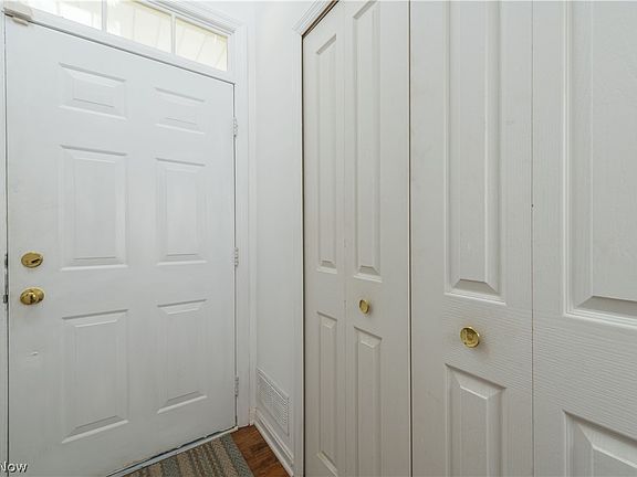 3rd image of 192 Vista Ct #10A