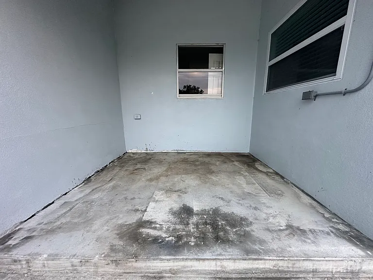 2210 S Euclid Cir #B — Photo 9