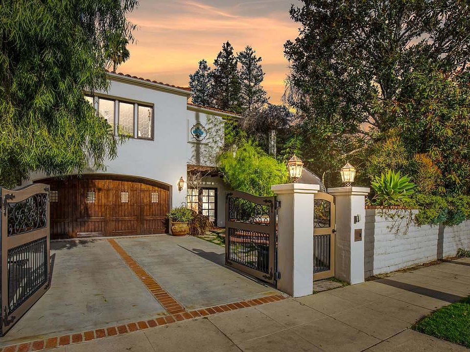 1st image of 10155 Toluca Lake Ave