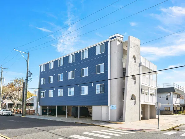 17 42nd St APT 3, Sea Isle City, NJ 08243