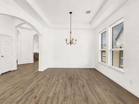 4th image of 17307 Currawong Court