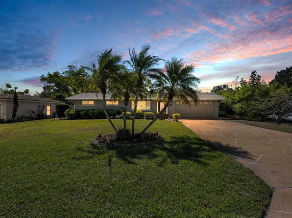 11490 84th Ave, Seminole, FL 33772