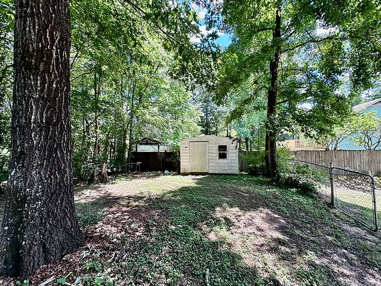 120 Southern Hills Cir — Photo 21