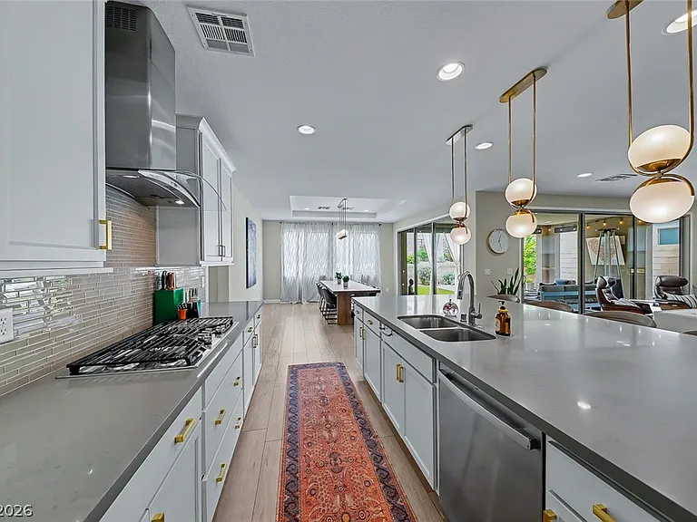 5937 Villa Loma St — Photo 12