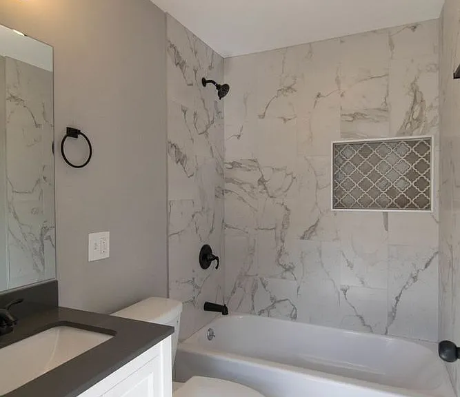 1347 W Ancona St #1 — Photo 7
