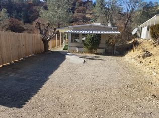 1040 Evans Rd, Wofford Heights, CA 93285