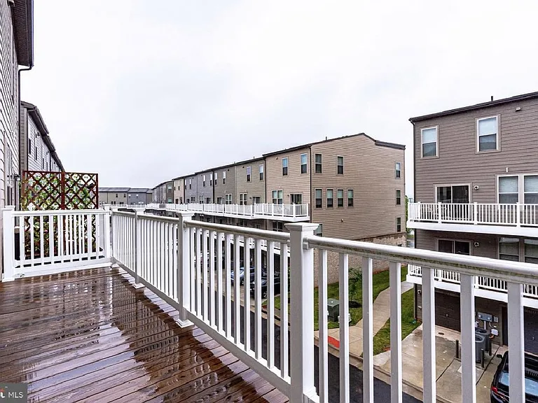 10423 Ratcliffe Trl — Photo 2