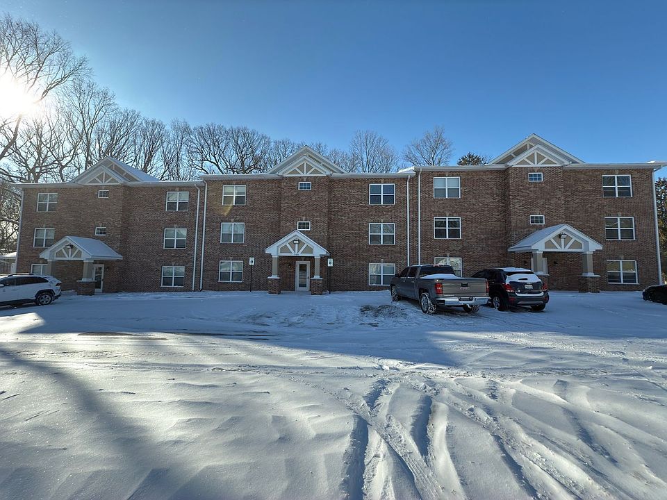 1st image of 700 N 22nd St #201