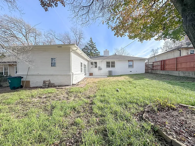 4004 S Toledo Ave — Photo 28
