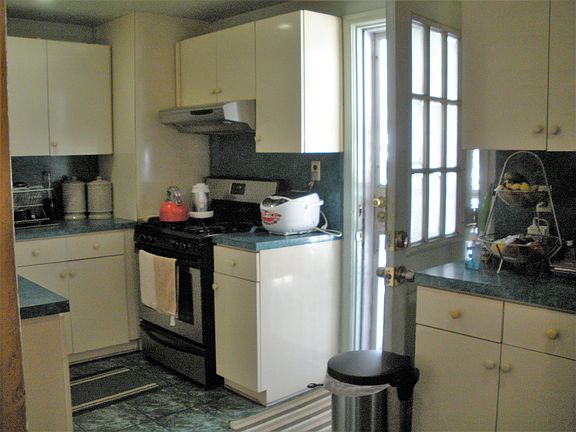 3rd image of 9420 209th St