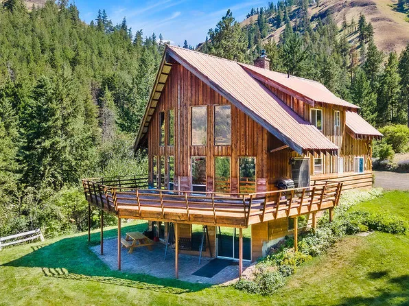 134 Flying H Loop, Naches, WA 98937