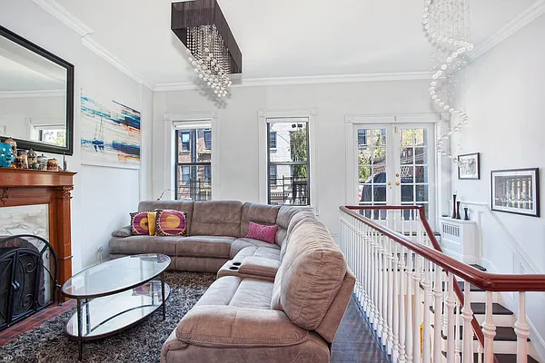 Rented by Douglas Elliman | media 18