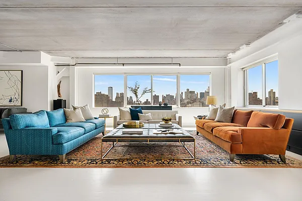 Sold by Modlin Group | media 3