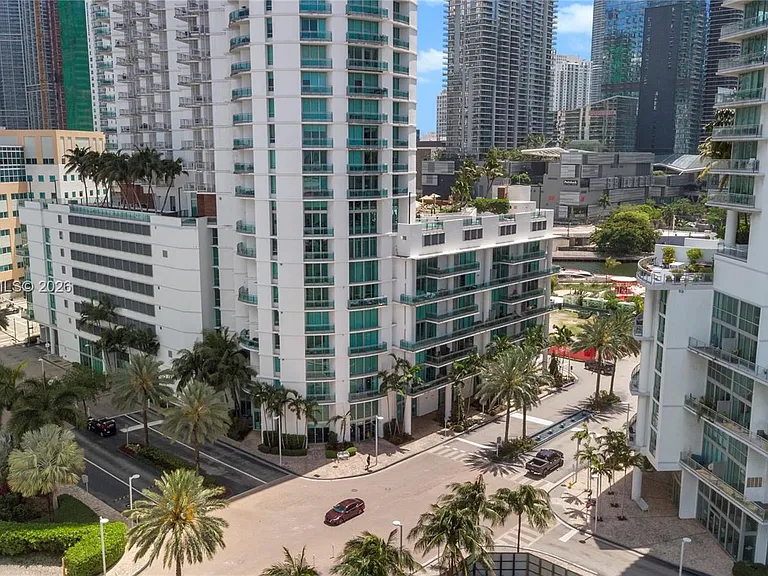 350 S Miami Ave #312 — Photo 44