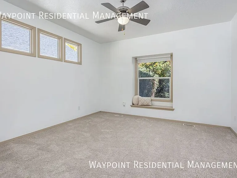 9640 W Sleepy Hollow Ln — Photo 26