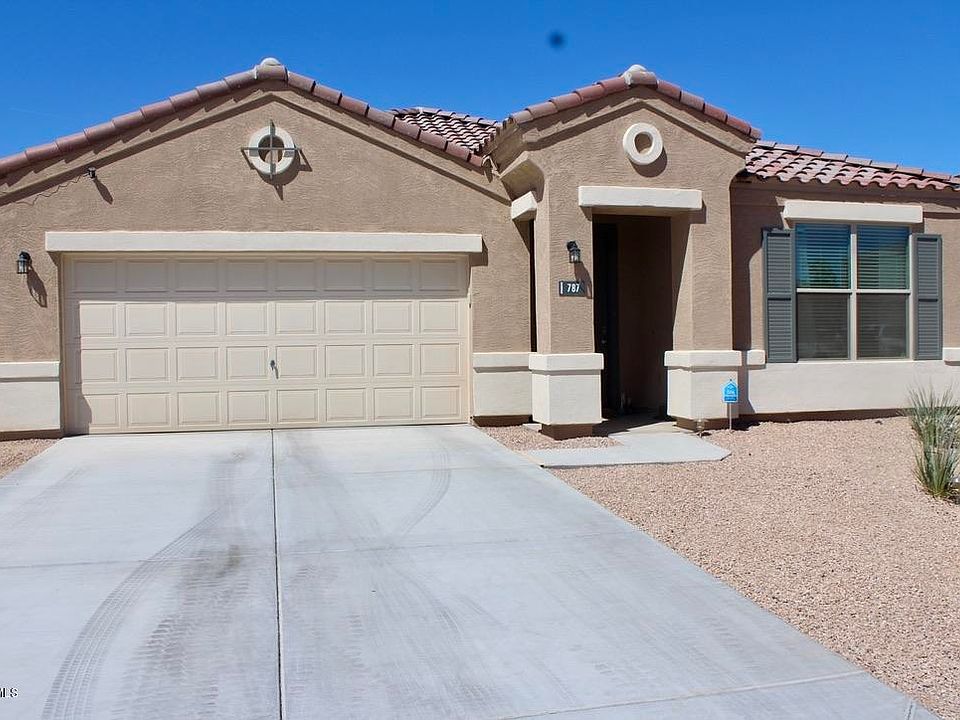 1st image of 787 W Brangus Way