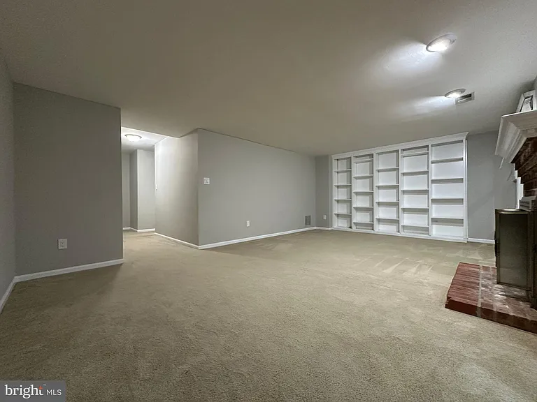 10152 Village Knolls Ct — Photo 35